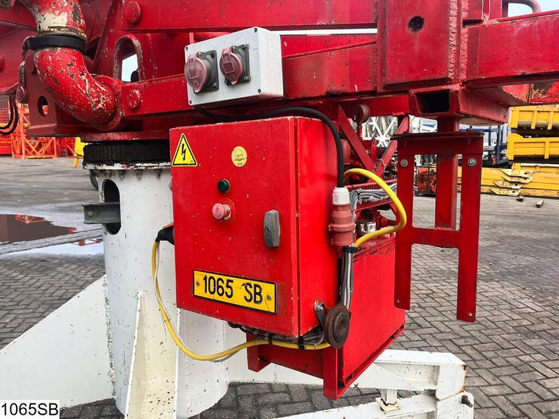 HMT 15M Cicmat, Concrete Pump Arm - Implemento: foto 2 HMT 15M Cicmat, Concrete Pump Arm - Implemento: foto 2