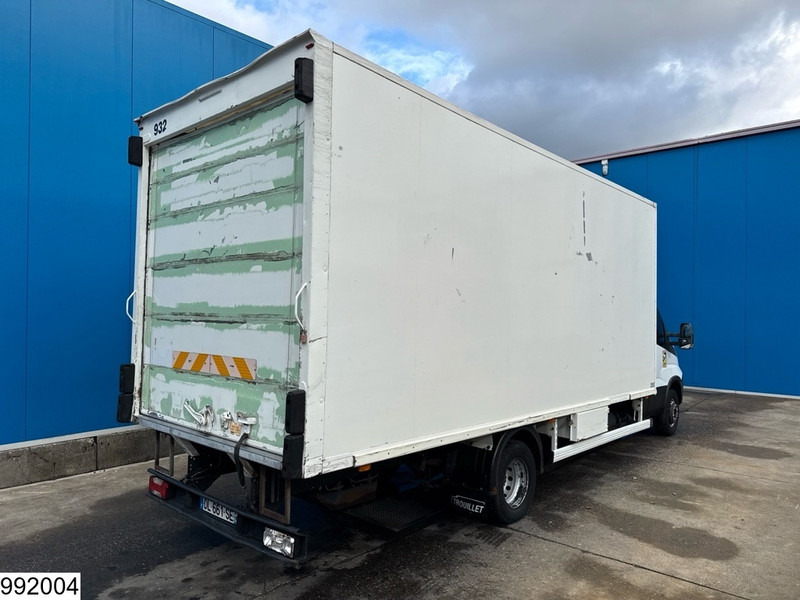 Iveco Daily 65-140 CNG EURO 6, CNG, Leaf suspension, Manual - Camión caja cerrada: foto 2 Iveco Daily 65-140 CNG EURO 6, CNG, Leaf suspension, Manual - Camión caja cerrada: foto 2