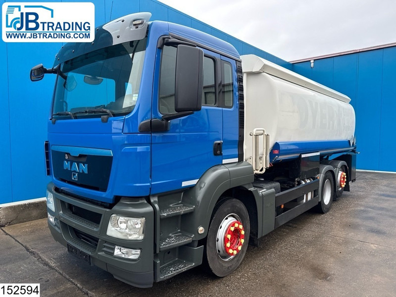MAN TGS 26 320 6x2, EURO 5, ADR, 18.900 Liter, 5 Comp - Camión cisterna: foto 1 MAN TGS 26 320 6x2, EURO 5, ADR, 18.900 Liter, 5 Comp - Camión cisterna: foto 1