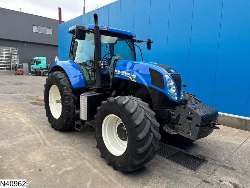 New Holland T 7.210 T7.210 - Tractor: foto 3 New Holland T 7.210 T7.210 - Tractor: foto 3