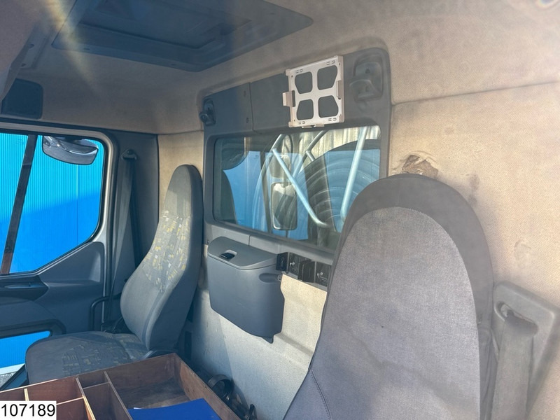 Renault Premium 270 13390 Liter, 4 Comp, Handgeschakeld, Fuel - Camión cisterna: foto 5 Renault Premium 270 13390 Liter, 4 Comp, Handgeschakeld, Fuel - Camión cisterna: foto 5