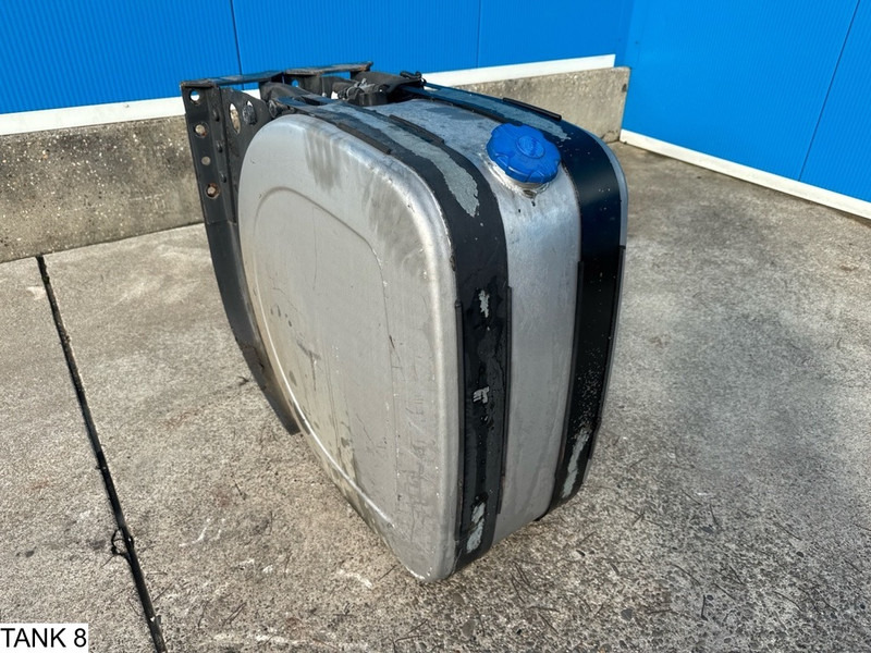 Universeel AdBlue Tank - Depósito de combustible: foto 3 Universeel AdBlue Tank - Depósito de combustible: foto 3