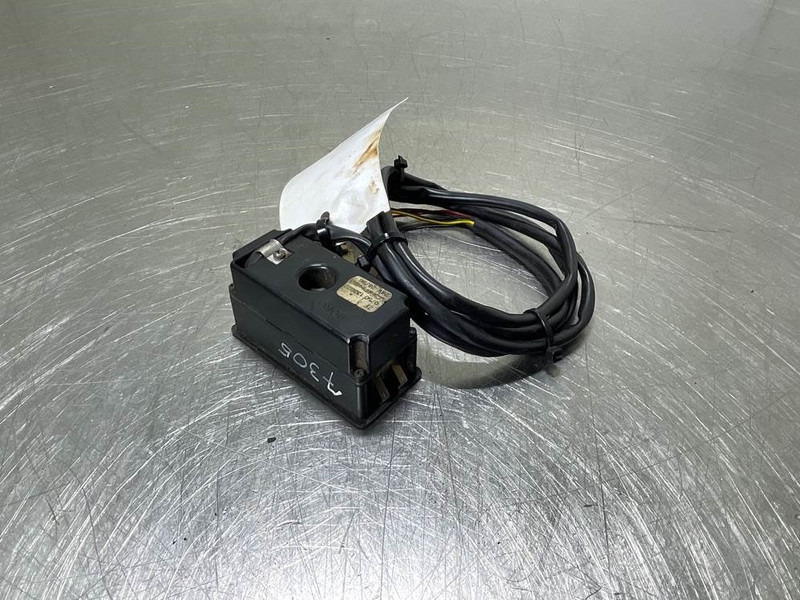 Ahlmann AZ14-4109455A-ZF 0750133022-Display unit/Dashboard - Sistema eléctrico para Maquinaria de construcción: foto 3 Ahlmann AZ14-4109455A-ZF 0750133022-Display unit/Dashboard - Sistema eléctrico para Maquinaria de construcción: foto 3