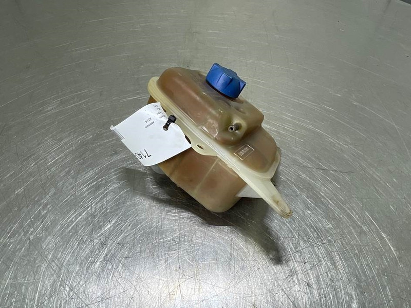 Ahlmann AZ14-4109530A/4109531A-Expansion tank/Behälter - Motor para Maquinaria de construcción: foto 2 Ahlmann AZ14-4109530A/4109531A-Expansion tank/Behälter - Motor para Maquinaria de construcción: foto 2