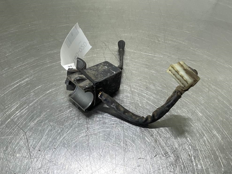 Ahlmann AZ14-4117475A-Steer col switch/Lenkstockschalter - Sistema eléctrico para Maquinaria de construcción: foto 2 Ahlmann AZ14-4117475A-Steer col switch/Lenkstockschalter - Sistema eléctrico para Maquinaria de construcción: foto 2