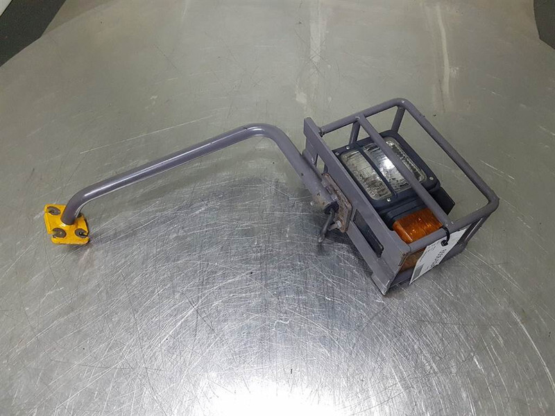 Ahlmann AZ14-4146502O/4198207A-Light/Leuchte/Verlichting - Sistema eléctrico para Maquinaria de construcción: foto 3 Ahlmann AZ14-4146502O/4198207A-Light/Leuchte/Verlichting - Sistema eléctrico para Maquinaria de construcción: foto 3