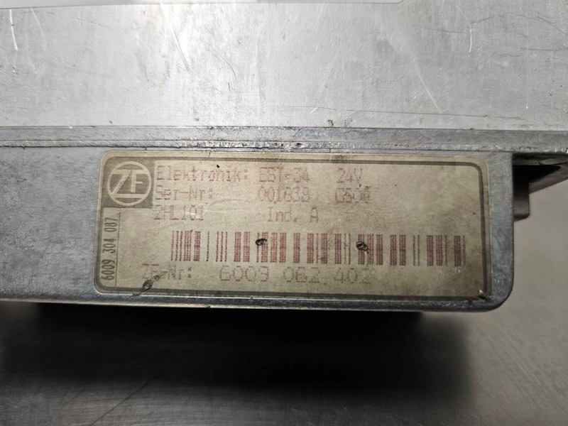 Ahlmann AZ14-ZF EST34-6009062402-Control box/Steuermodul - Sistema eléctrico para Maquinaria de construcción: foto 5 Ahlmann AZ14-ZF EST34-6009062402-Control box/Steuermodul - Sistema eléctrico para Maquinaria de construcción: foto 5