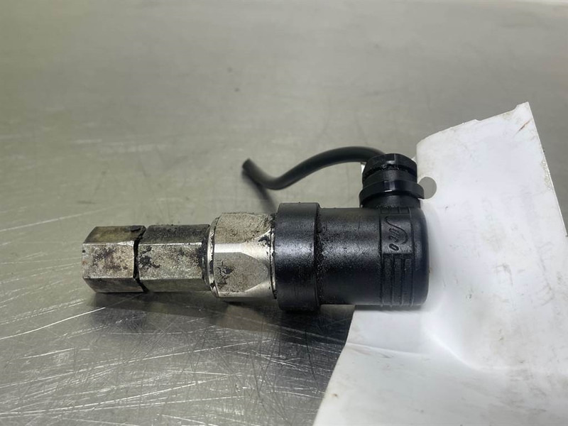 Ahlmann AZ6-Suco 865803-Pressure switch/Druckschalter - Sistema eléctrico para Maquinaria de construcción: foto 1 Ahlmann AZ6-Suco 865803-Pressure switch/Druckschalter - Sistema eléctrico para Maquinaria de construcción: foto 1