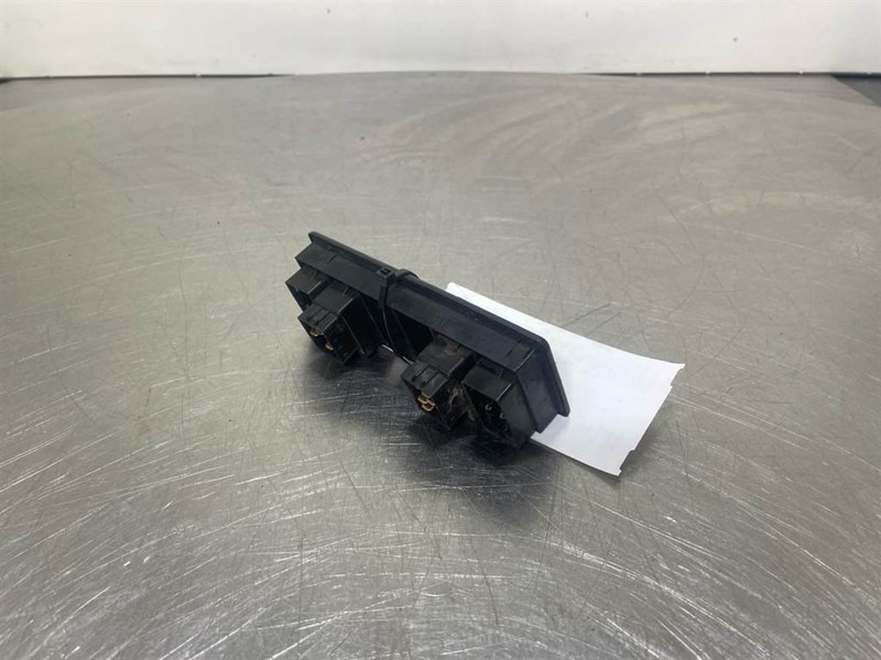 Ahlmann AZ6 - Switch/Schalter/Schakelaars - Sistema eléctrico para Maquinaria de construcción: foto 3 Ahlmann AZ6 - Switch/Schalter/Schakelaars - Sistema eléctrico para Maquinaria de construcción: foto 3