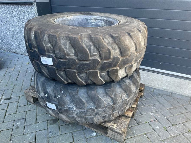 Ahlmann AZ85-Dunlop 405/70R20 (16/70R20)-Tire/Reifen/Band - Neumáticos y llantas para Maquinaria de construcción: foto 2 Ahlmann AZ85-Dunlop 405/70R20 (16/70R20)-Tire/Reifen/Band - Neumáticos y llantas para Maquinaria de construcción: foto 2