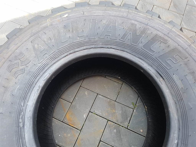 Alliance 335/80R18 EM - Tyre/Reifen/Band - Neumático para Maquinaria de construcción: foto 3 Alliance 335/80R18 EM - Tyre/Reifen/Band - Neumático para Maquinaria de construcción: foto 3