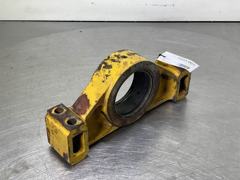 Cat 924G-128-0219-Axle bearing block/Lagerblock - Eje y piezas para Maquinaria de construcción: foto 2 Cat 924G-128-0219-Axle bearing block/Lagerblock - Eje y piezas para Maquinaria de construcción: foto 2