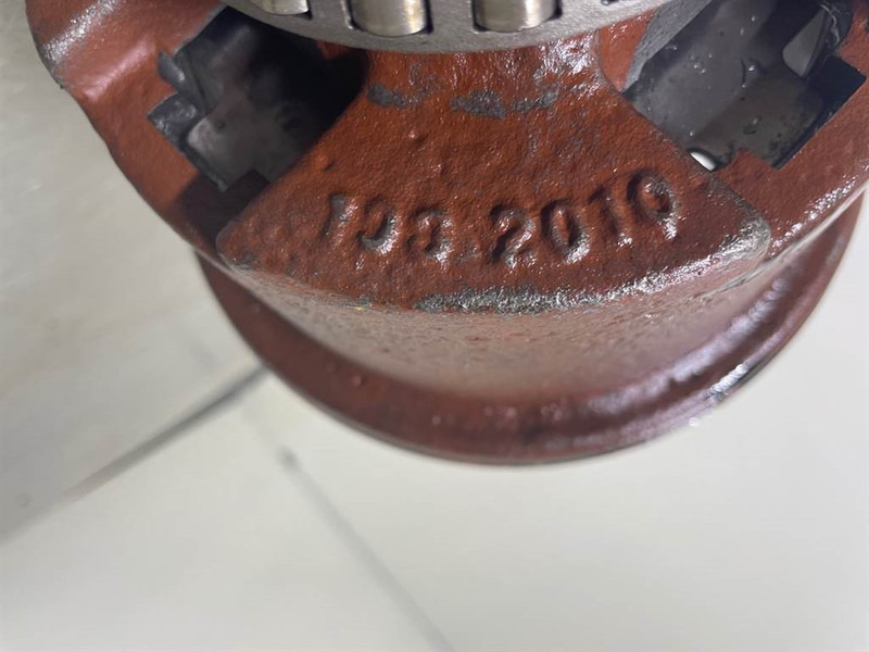 Cat 924G - Bevel gear set housing - Eje y piezas para Maquinaria de construcción: foto 5 Cat 924G - Bevel gear set housing - Eje y piezas para Maquinaria de construcción: foto 5