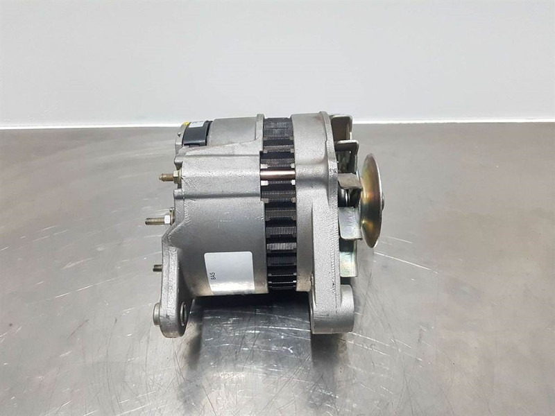 Hitachi 14V 55A-Alternator/Lichtmaschine/Dynamo - Motor para Maquinaria de construcción: foto 3 Hitachi 14V 55A-Alternator/Lichtmaschine/Dynamo - Motor para Maquinaria de construcción: foto 3