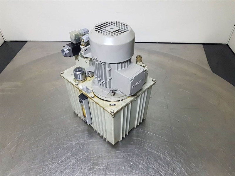 Hydac -0,25 kW-Rotor 5RN71MO4E12-Compact-/steering - Hidráulica para Maquinaria de construcción: foto 2 Hydac -0,25 kW-Rotor 5RN71MO4E12-Compact-/steering - Hidráulica para Maquinaria de construcción: foto 2