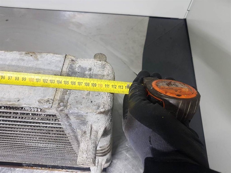 Hyundai HL760-9 - Cooler/Kühler/Koeler - Motor y piezas para Maquinaria de construcción: foto 4 Hyundai HL760-9 - Cooler/Kühler/Koeler - Motor y piezas para Maquinaria de construcción: foto 4