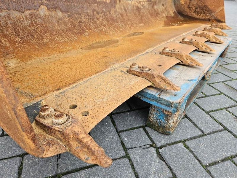 Cazo para Maquinaria de construcción JCB 4CX-125/38100-2,34 MTR-Bucket/Schaufel/Dichte bak: foto 6 Cazo para Maquinaria de construcción JCB 4CX-125/38100-2,34 MTR-Bucket/Schaufel/Dichte bak: foto 6