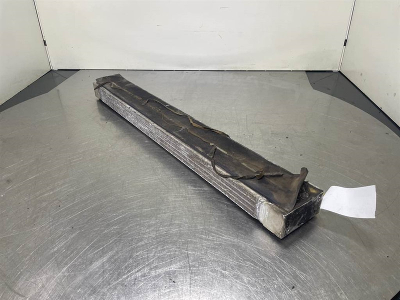 Liebherr A934C-10297280-Cooler/Kraftstoffkühler/Koeler - Motor para Maquinaria de construcción: foto 3 Liebherr A934C-10297280-Cooler/Kraftstoffkühler/Koeler - Motor para Maquinaria de construcción: foto 3