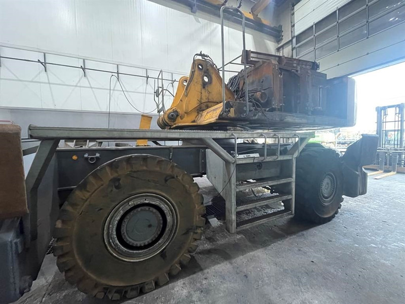 Liebherr LH 80 - (For parts) - Manipulador de materiales: foto 4 Liebherr LH 80 - (For parts) - Manipulador de materiales: foto 4