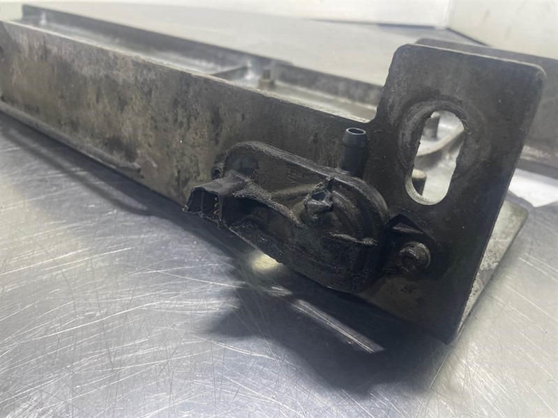 Liebherr LH24M-94059169-Hood/Haube/Kap - Bastidor/ Chasis para Maquinaria de construcción: foto 5 Liebherr LH24M-94059169-Hood/Haube/Kap - Bastidor/ Chasis para Maquinaria de construcción: foto 5