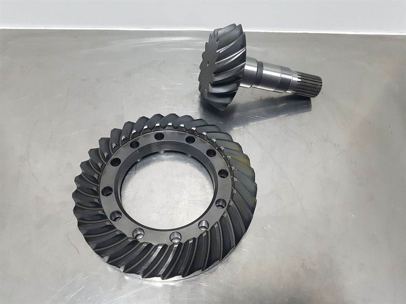 MC Cormick -Carraro CA64234-Bevel gear set/Kegelra - Eje y piezas para Maquinaria de construcción: foto 5 MC Cormick -Carraro CA64234-Bevel gear set/Kegelra - Eje y piezas para Maquinaria de construcción: foto 5