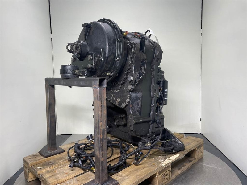 New Holland W110C-ZF 4WG-130-Transmission/Getriebe - Caja de cambios para Maquinaria de construcción: foto 4 New Holland W110C-ZF 4WG-130-Transmission/Getriebe - Caja de cambios para Maquinaria de construcción: foto 4