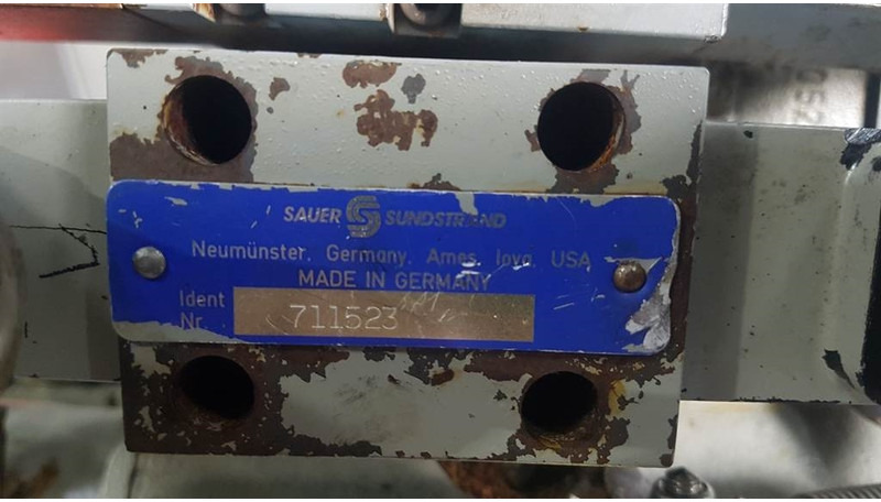 Sauer Sundstrand 90R100DK9B8 - Paus RL1051 - Pump - Hidráulica: foto 4 Sauer Sundstrand 90R100DK9B8 - Paus RL1051 - Pump - Hidráulica: foto 4