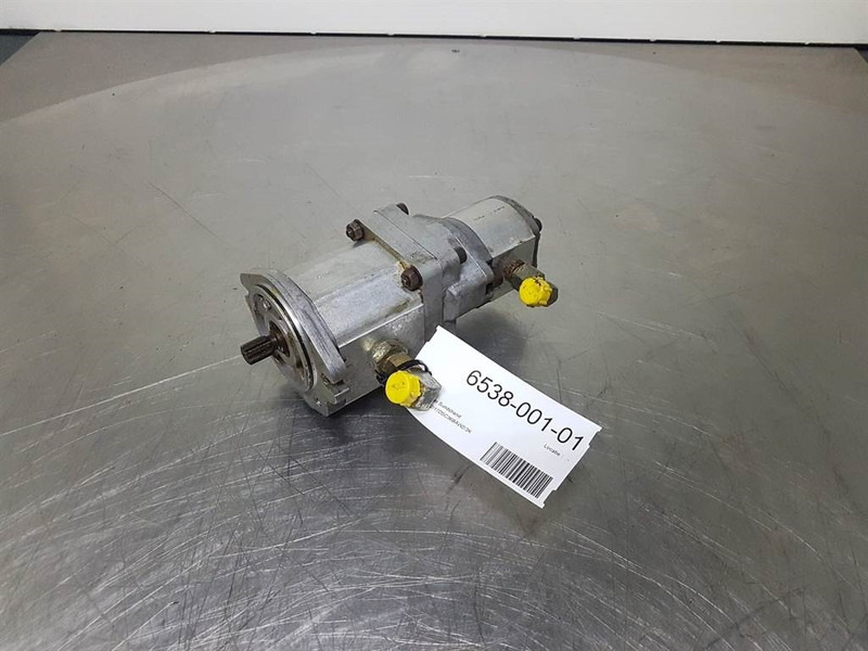 Sauer Sundstrand SNP2/17DSC36BAW2/3K - Gearpump/Za - Hidráulica para Maquinaria de construcción: foto 1 Sauer Sundstrand SNP2/17DSC36BAW2/3K - Gearpump/Za - Hidráulica para Maquinaria de construcción: foto 1