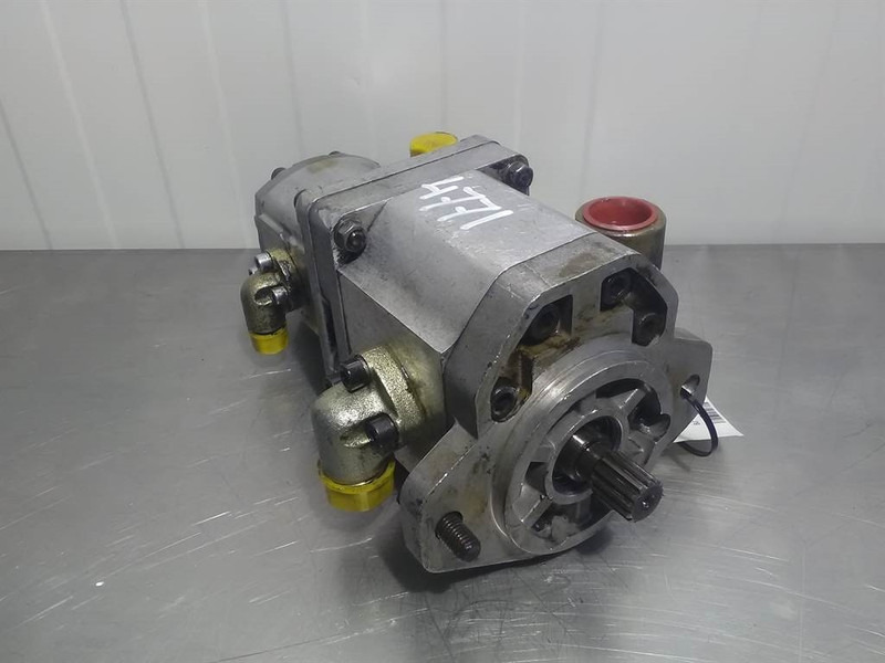 Sauer Sundstrand TAP22-90/26,5D - Gearpump - Hidráulica: foto 1 Sauer Sundstrand TAP22-90/26,5D - Gearpump - Hidráulica: foto 1