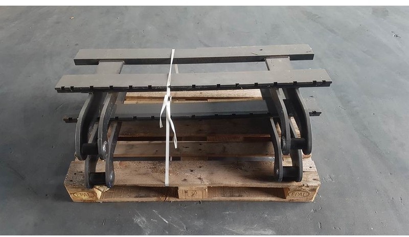 Schaeff SKL / SKS - Forks/Palletgabeln/Palletvorken - Horquillas: foto 2 Schaeff SKL / SKS - Forks/Palletgabeln/Palletvorken - Horquillas: foto 2