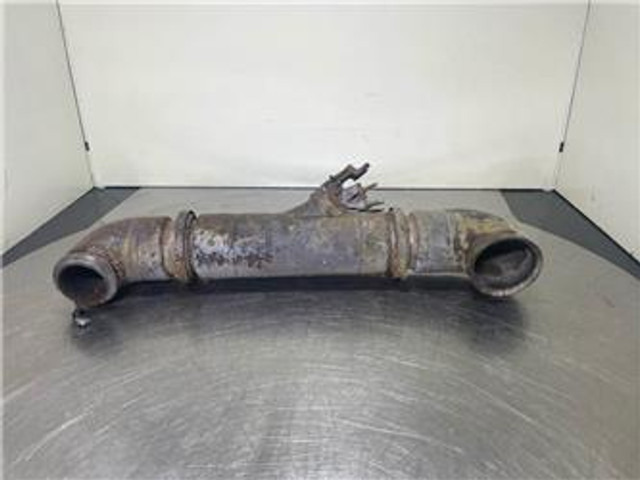 Sennebogen 835E - Exhaust pipe/Auspuff/Uitlaat - Motor para Maquinaria de construcción: foto 1 Sennebogen 835E - Exhaust pipe/Auspuff/Uitlaat - Motor para Maquinaria de construcción: foto 1