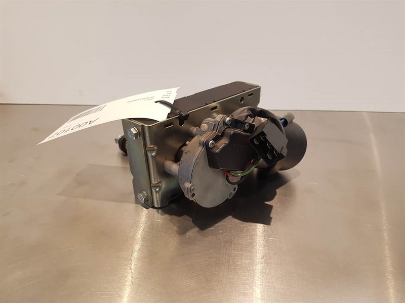 Terex TL/SKL-5388665416-OSLV-Wiper motor/Wischermotor - Sistema eléctrico para Maquinaria de construcción: foto 3 Terex TL/SKL-5388665416-OSLV-Wiper motor/Wischermotor - Sistema eléctrico para Maquinaria de construcción: foto 3