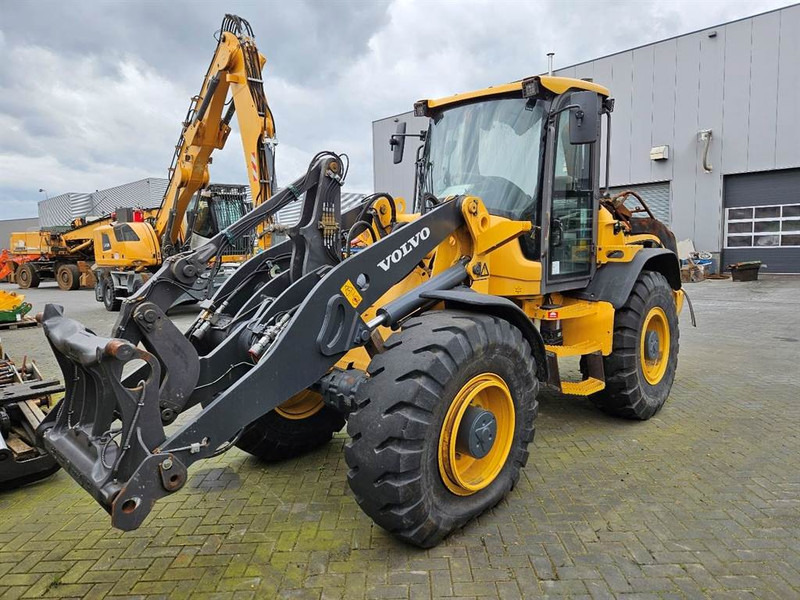 Volvo L50G - (For parts) - Cargadora de ruedas: foto 1 Volvo L50G - (For parts) - Cargadora de ruedas: foto 1
