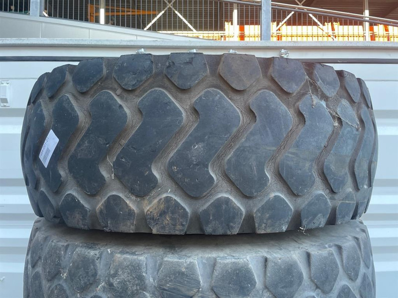 Werklust WG18B-Michelin 20.5R25-Tire/Reifen/Band - Neumáticos y llantas para Maquinaria de construcción: foto 2 Werklust WG18B-Michelin 20.5R25-Tire/Reifen/Band - Neumáticos y llantas para Maquinaria de construcción: foto 2