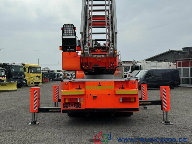 MAN 15.285 METZ Feuerwehr Drehleiter 30mRettungskorb - Camión: foto 5 MAN 15.285 METZ Feuerwehr Drehleiter 30mRettungskorb - Camión: foto 5