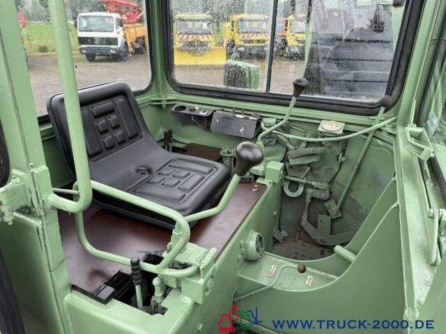 Unimog U427/10 Schaeff Mobilbagger AT 16 NUR 175 TKM - Furgoneta: foto 4 Unimog U427/10 Schaeff Mobilbagger AT 16 NUR 175 TKM - Furgoneta: foto 4