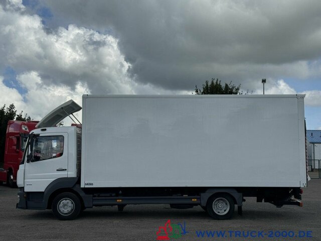 Mercedes-Benz Atego 818 Koffer LBW DHOLLANDIA 1.000kg 3 Sitze - Furgoneta caja cerrada: foto 2 Mercedes-Benz Atego 818 Koffer LBW DHOLLANDIA 1.000kg 3 Sitze - Furgoneta caja cerrada: foto 2