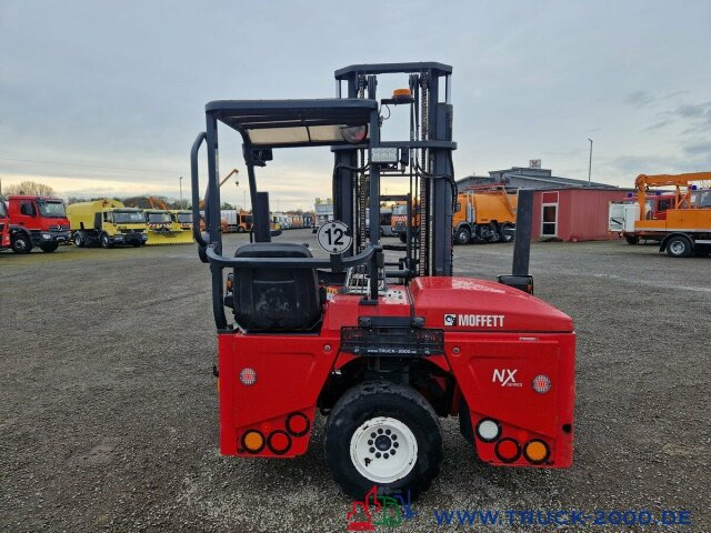 Carretilla elevadora transportable Moffett Mitnahmestapler 4 Wege Allrad NX Typ M 4 25.4: foto 10