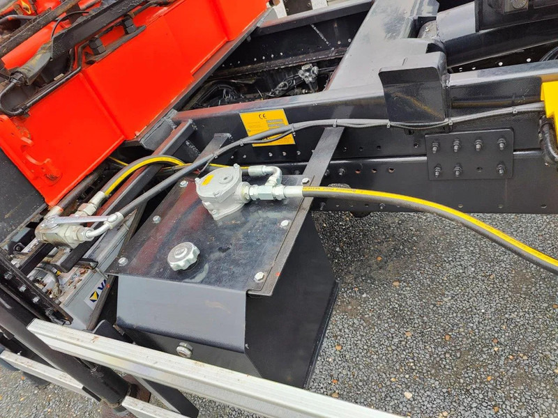 Camión multibasculante, Camión grúa MAN TGL 12.250 City-Abroller Container + Palfinger PK5001 Remote: foto 16