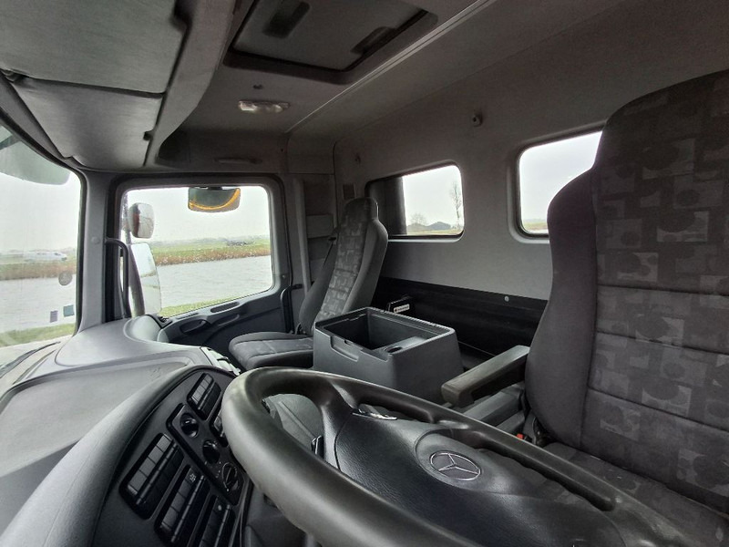 Mercedes-Benz ACTROS 2041 AS 4x4 - Cabeza tractora: foto 5 Mercedes-Benz ACTROS 2041 AS 4x4 - Cabeza tractora: foto 5