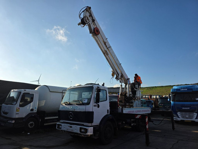 Mercedes-Benz 1722K - Camión grúa: foto 2 Mercedes-Benz 1722K - Camión grúa: foto 2