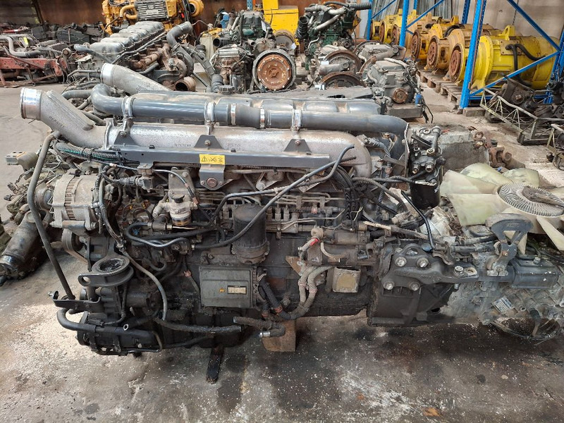 Renault PREMIUM 420DCI - Motor: foto 2 Renault PREMIUM 420DCI - Motor: foto 2