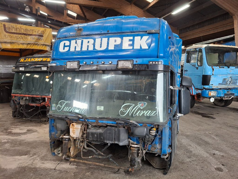 Scania R124 topline cabin - Cabina e interior: foto 1 Scania R124 topline cabin - Cabina e interior: foto 1