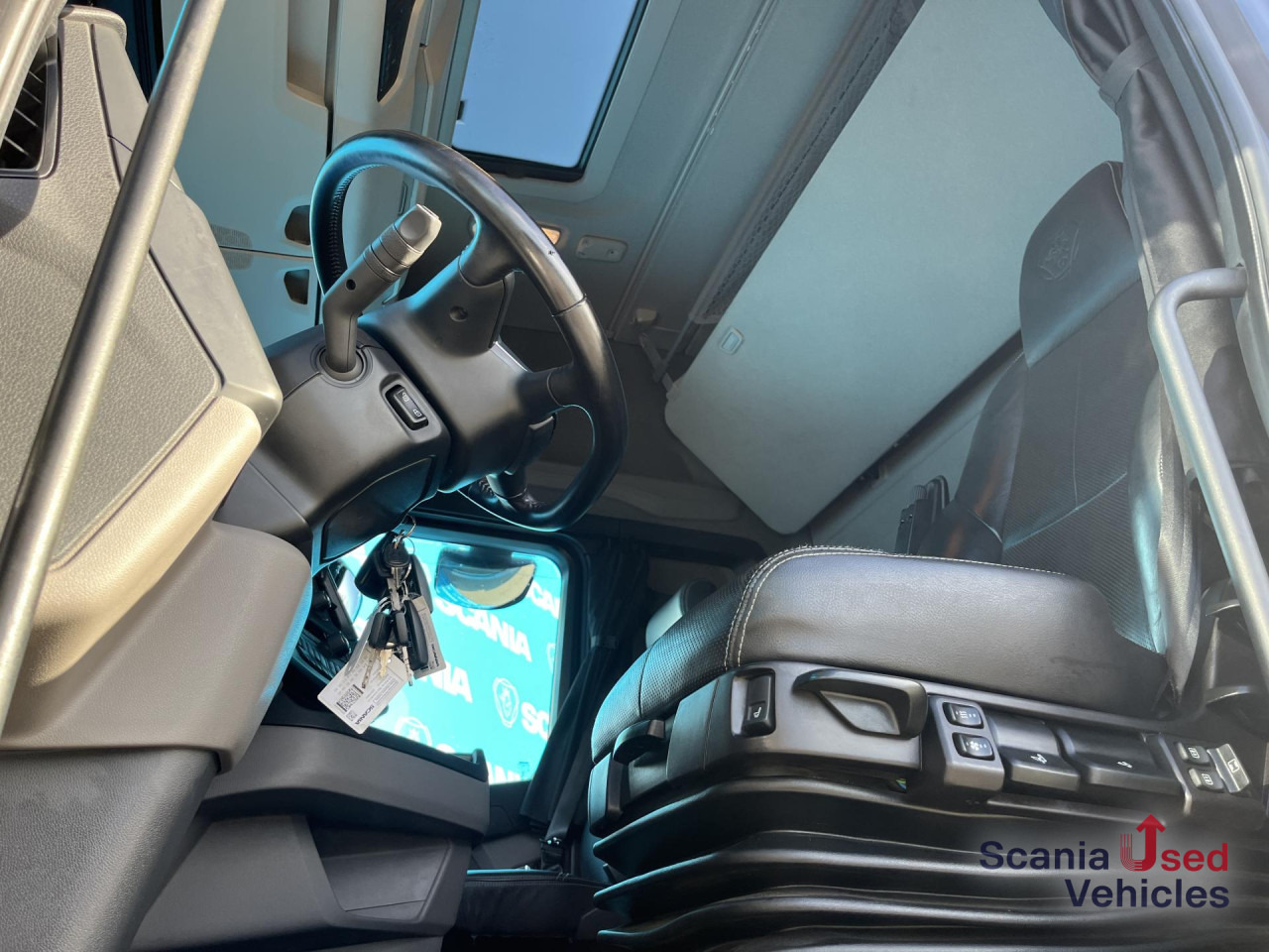 SCANIA S 500 A6x2/4NB DIFF-L RETARDER FULL AIR ACC - Cabeza tractora: foto 4 SCANIA S 500 A6x2/4NB DIFF-L RETARDER FULL AIR ACC - Cabeza tractora: foto 4