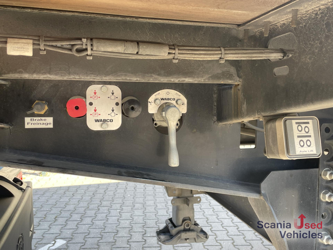 PACTON PACTON TPL.342 CB LIFT AXLE KINETIC 13R-3X CRANE - Remolque plataforma/ Caja abierta: foto 3 PACTON PACTON TPL.342 CB LIFT AXLE KINETIC 13R-3X CRANE - Remolque plataforma/ Caja abierta: foto 3