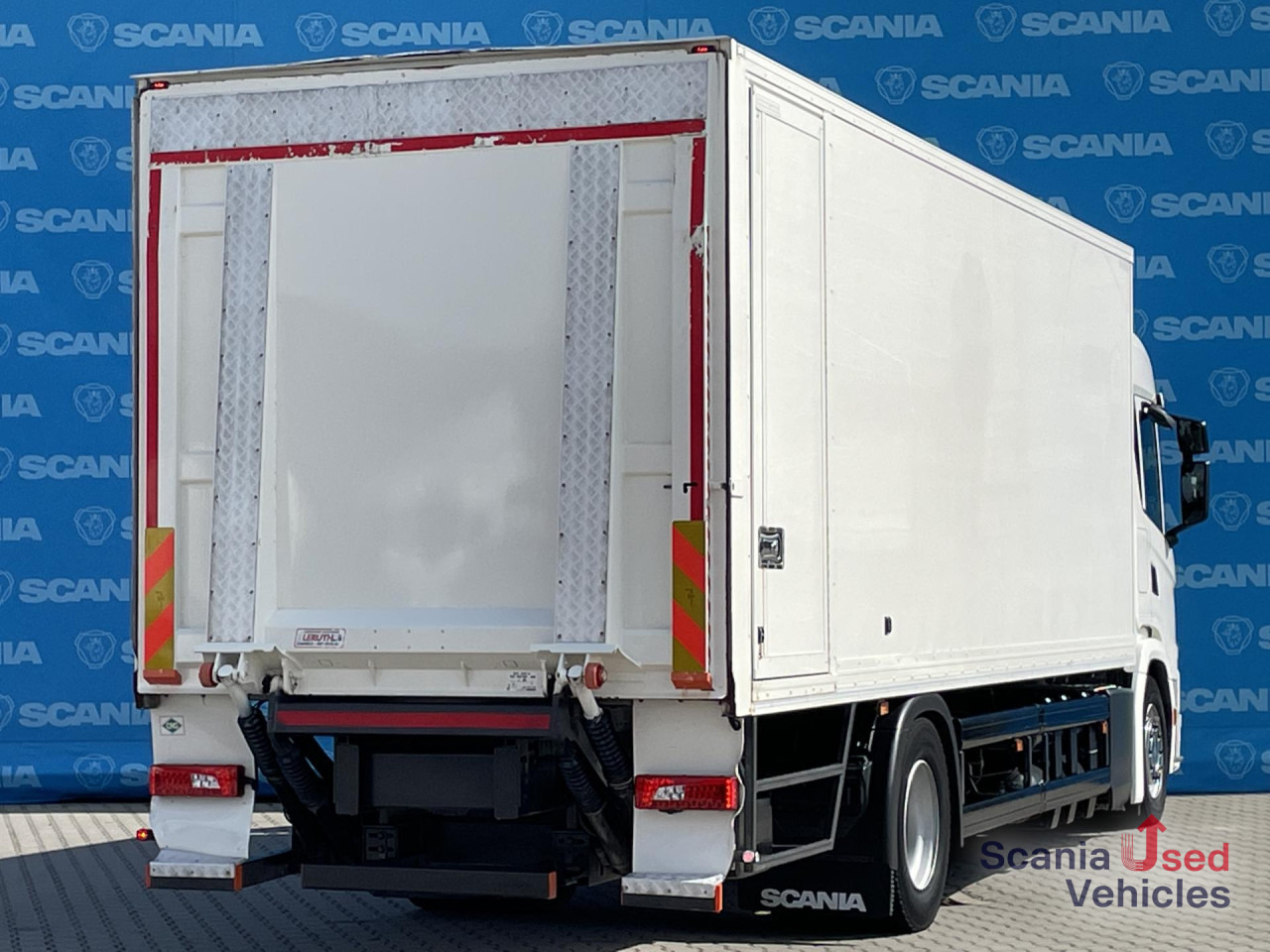 Leasing de SCANIA G 280 B4x2NB RETARDER FULL AIR CNG TAIL LIFT 2.5T SCANIA G 280 B4x2NB RETARDER FULL AIR CNG TAIL LIFT 2.5T: foto 10