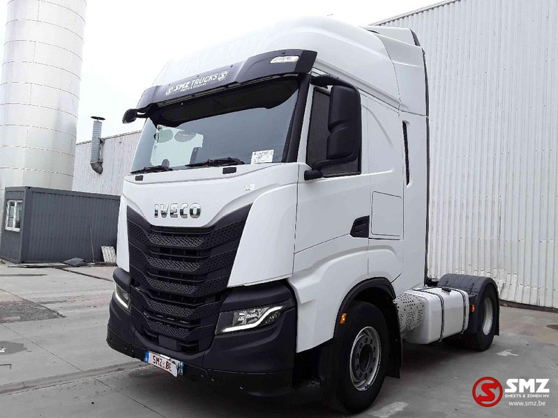 Iveco S-WAY 510 Zf intarder 2 tanks - Cabeza tractora: foto 3 Iveco S-WAY 510 Zf intarder 2 tanks - Cabeza tractora: foto 3