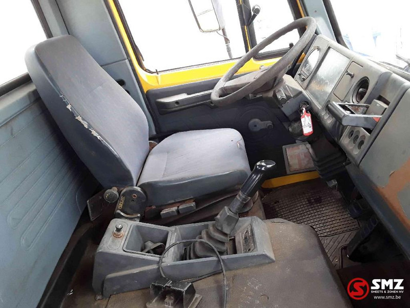 Foto del interior 1: Camión chasis DAF Leyland 180