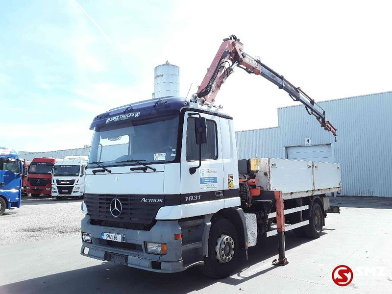 Mercedes-Benz Actros 1831 Atlas Ak140.1A4+remote lames steel 165000km - Camión caja abierta, Camión grúa: foto 3 Mercedes-Benz Actros 1831 Atlas Ak140.1A4+remote lames steel 165000km - Camión caja abierta, Camión grúa: foto 3