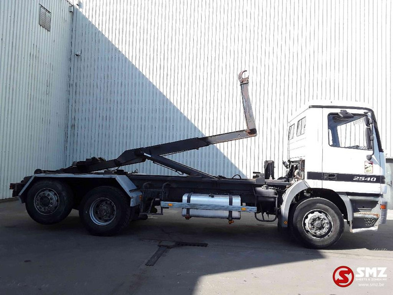 Mercedes-Benz Actros 2540 6x2 francais - Camión portacontenedore/ Intercambiable: foto 4 Mercedes-Benz Actros 2540 6x2 francais - Camión portacontenedore/ Intercambiable: foto 4